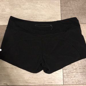 Lululemon Speed Up shorts